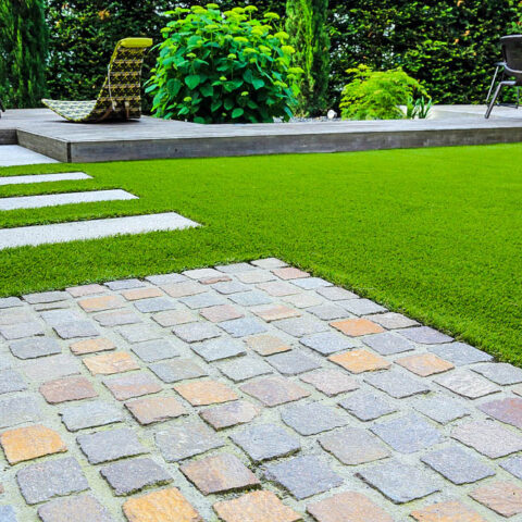 AUSSENBEREICH UND GARTEN – RENUBERO – Renovationen und Umbauten